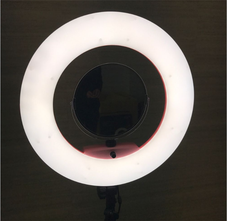FD-480II 3200-5500K 96W 480 LE - Photography Lighting Ring のレビューと価格